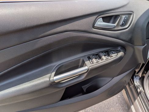 Used 2015 Ford C-MAX SEL w/ Equipment Group 303A FWD image 8