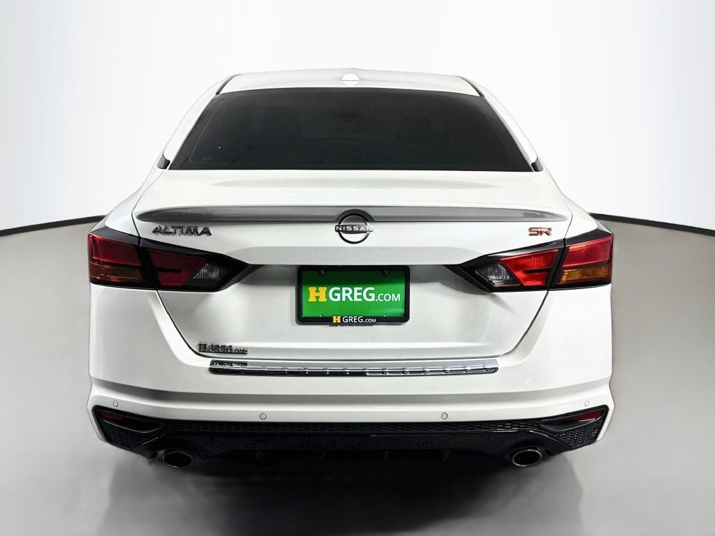 Used 2023 Nissan Altima 2.5 SR FWD image 8