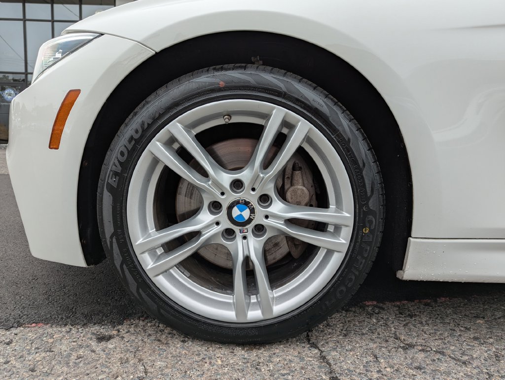 Used 2016 BMW 328i xDrive Sedan AWD/4WD image 47