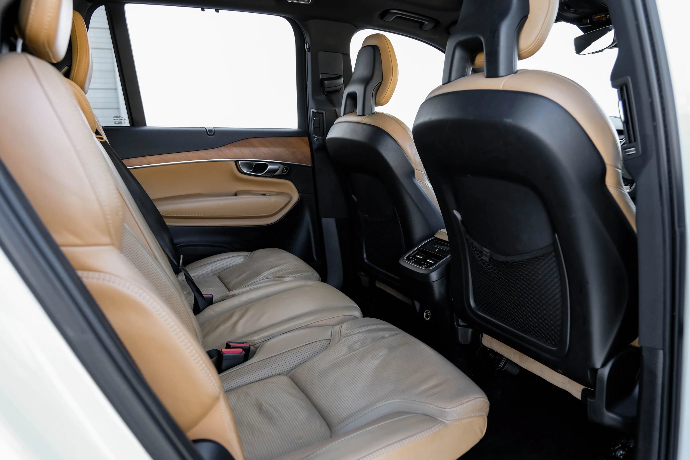 Used 2018 Volvo XC90 T6 Inscription w/ Convenience Package AWD/4WD image 37