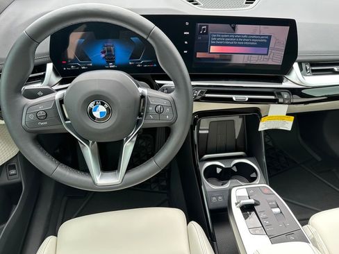New 2026 BMW X1 xDrive28i w/ Convenience Package AWD/4WD image 18