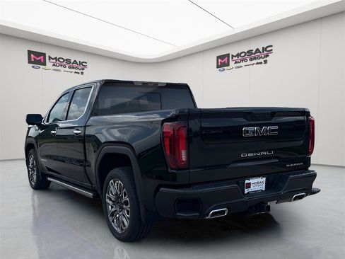 Used 2024 GMC Sierra 1500 Denali Ultimate image 5