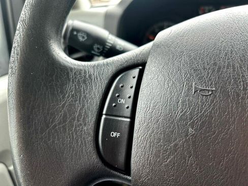 Used 2019 Ford E-350 and Econoline 350 Super Duty image 17