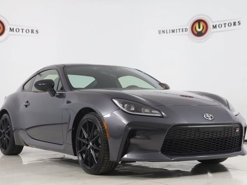 Used 2024 Toyota GR86 Premium image 21