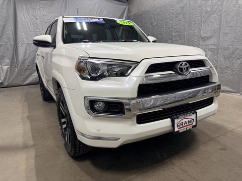 Used 2019 Toyota 4Runner Limited image 2