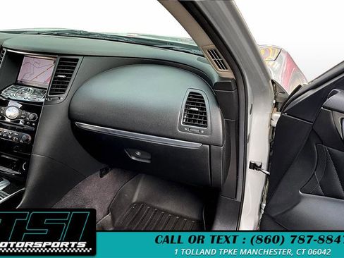 Used 2014 INFINITI QX70 AWD w/ Premium Package image 17