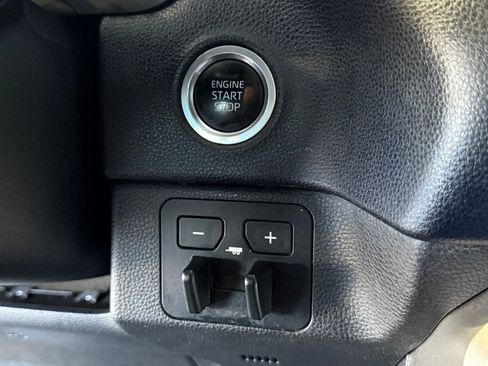 Used 2022 Toyota Tundra SR5 image 26