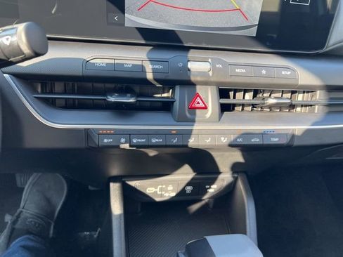 Used 2025 Kia K4 LXS image 24