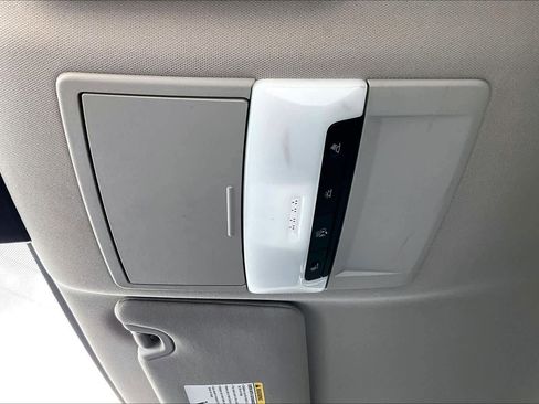 Used 2024 Nissan Altima 2.5 SV image 32