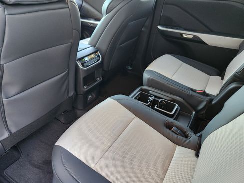 New 2026 Lexus TX 500h AWD image 21