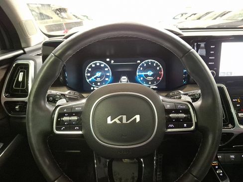 Used 2023 Kia Sorento SX Prestige image 20