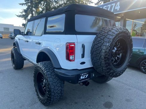 Used 2023 Ford Bronco Black Diamond AWD/4WD image 3