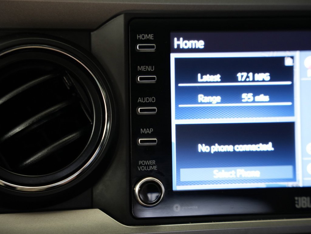 Used 2020 Toyota Tacoma Limited AWD/4WD image 25
