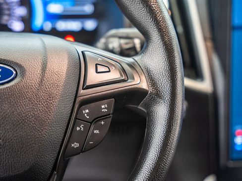 Used 2022 Ford Edge SE w/ Black Appearance Package AWD/4WD image 29