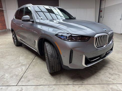Used 2026 BMW X5 xDrive40i AWD/4WD image 7
