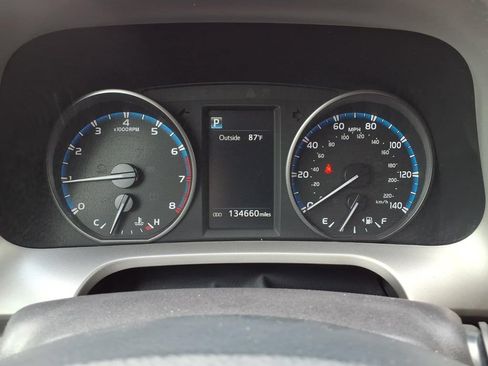 Used 2017 Toyota RAV4 LE w/ All Weather Liner Package AWD/4WD image 11