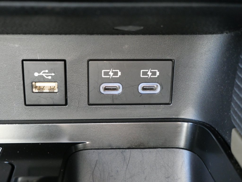Certified 2025 Toyota Camry SE FWD image 20