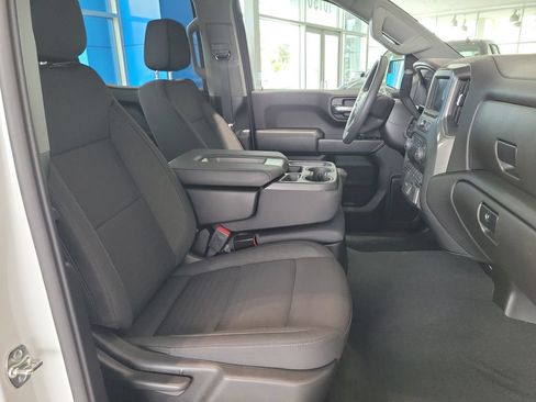 Used 2026 Chevrolet Silverado 1500 Custom RWD image 16