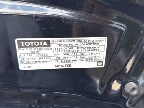 Used 2024 Toyota Corolla LE FWD image 31