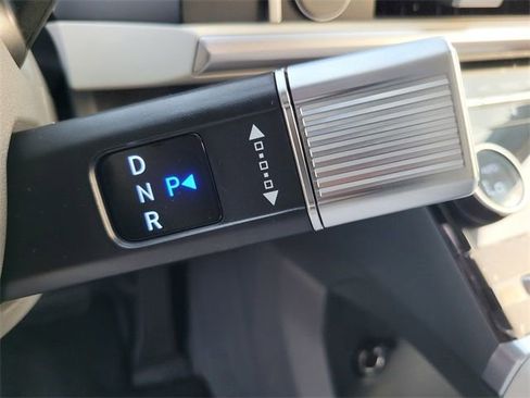 New 2026 Hyundai Santa Fe SE image 23