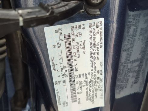 Used 2018 Ford Focus Titanium FWD image 37