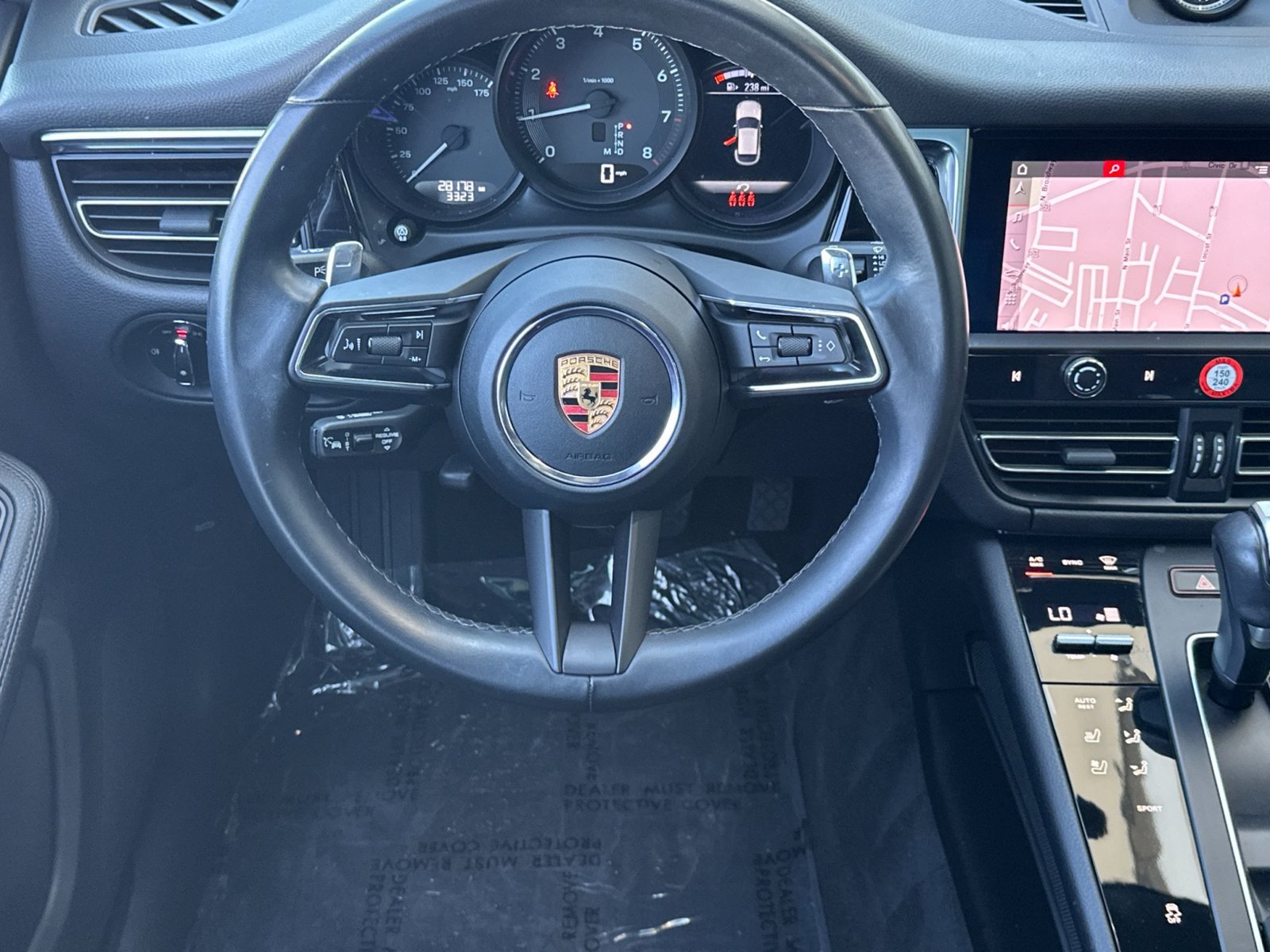 Used 2023 Porsche Macan AWD/4WD image 21