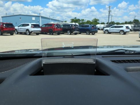 Used 2023 GMC Terrain Denali w/ Denali Premium Package AWD/4WD image 21