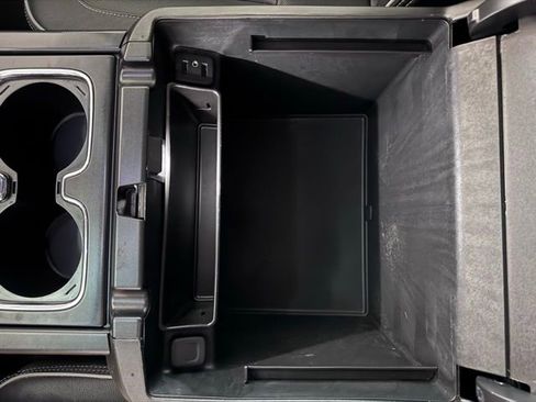 Used 2017 Chevrolet Silverado 3500 High Country w/ Duramax Plus Package image 23