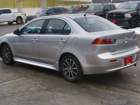 Used 2017 Mitsubishi Lancer ES image 13