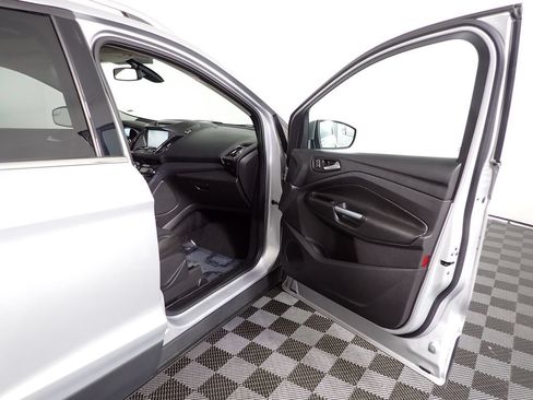 Used 2014 Ford Escape Titanium FWD image 38