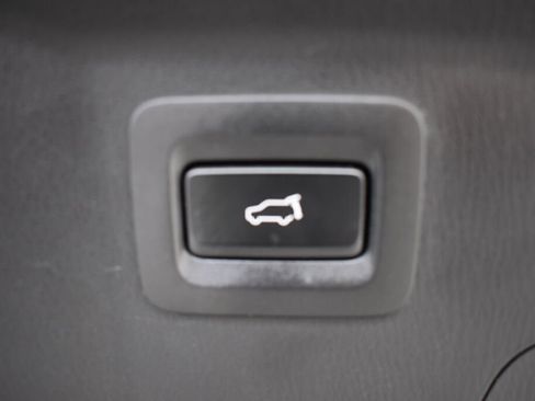 Used 2016 MAZDA CX-9 Touring image 32