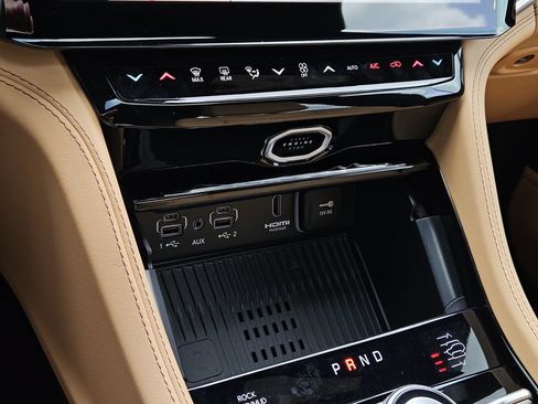 New 2026 Jeep Grand Cherokee L Summit AWD/4WD image 21