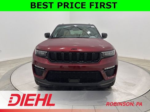 New 2025 Jeep Grand Cherokee Limited image 2