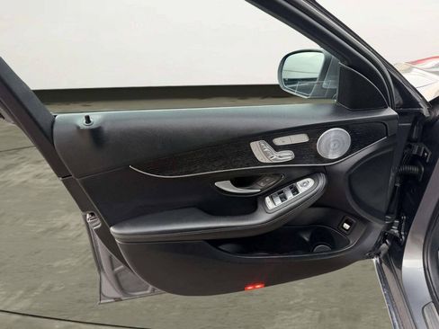 Used 2021 Mercedes-Benz C 300 4MATIC Sedan w/ Premium Package image 15