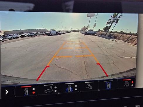 Used 2025 GMC Hummer EV 2X AWD/4WD image 10