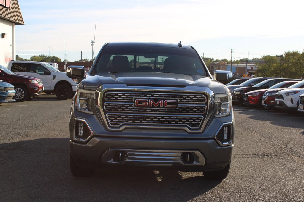 Used 2021 GMC Sierra 1500 Denali w/ Technology Package RWD image 2