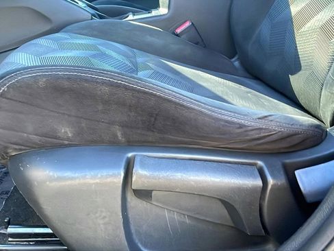 Used 2016 Nissan Rogue S w/ S Family Package image 25