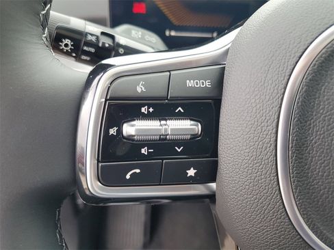 New 2025 Kia Sorento EX w/ Panoramic Sunroof Package image 12