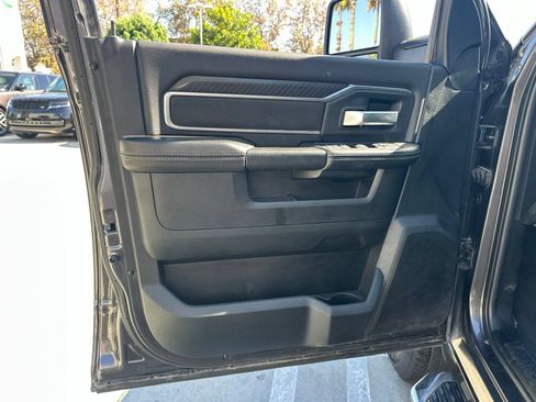 Used 2025 RAM 2500 Big Horn AWD/4WD image 14