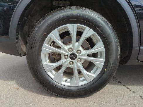 Certified 2024 Ford Escape Active AWD/4WD image 12