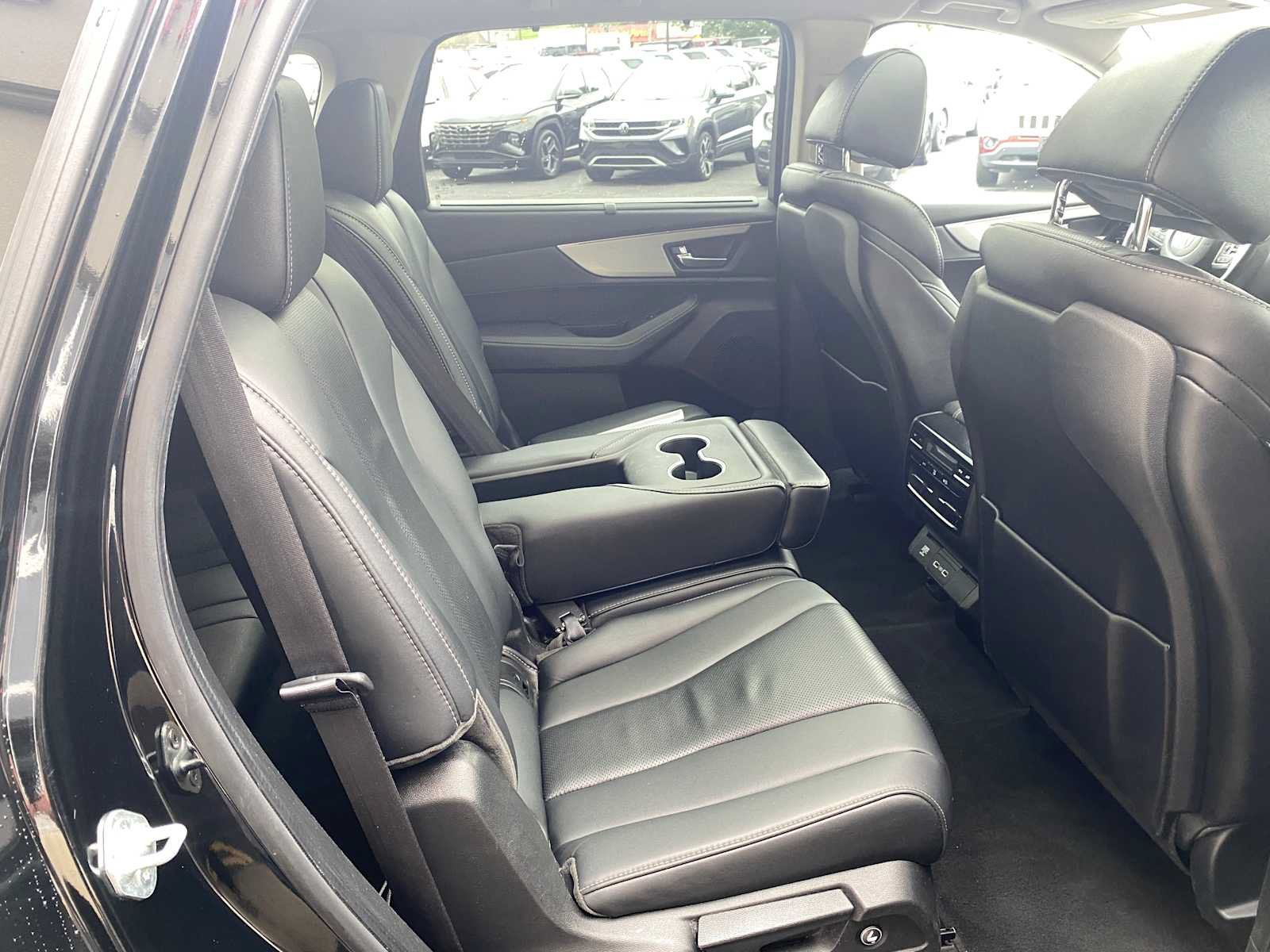 Used 2024 Acura MDX w/ Technology Package AWD/4WD image 35