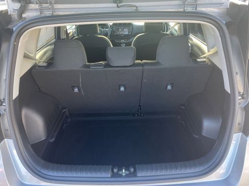 Used 2025 Kia Soul LX w/ LX Technology Package image 29