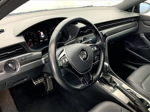 Used 2022 Volkswagen Passat 2.0T R-Line image 14