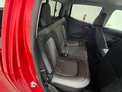 Used 2018 Chevrolet Colorado Z71 image 25