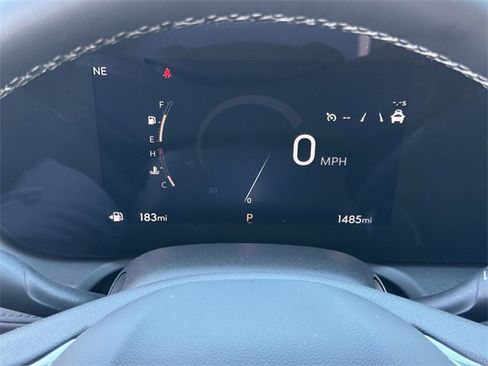 Used 2025 Buick Encore GX Avenir image 13