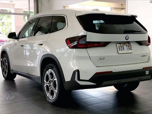 Certified 2023 BMW X1 xDrive28i w/ Convenience Package image 5