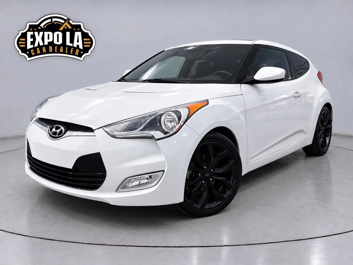 Used 2013 Hyundai Veloster w/ Style Pkg FWD image 1