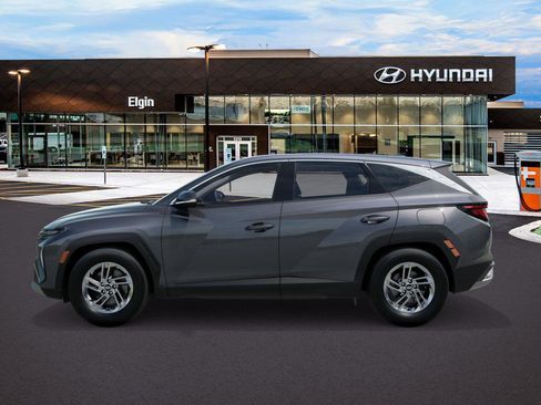New 2026 Hyundai Tucson SE image 3