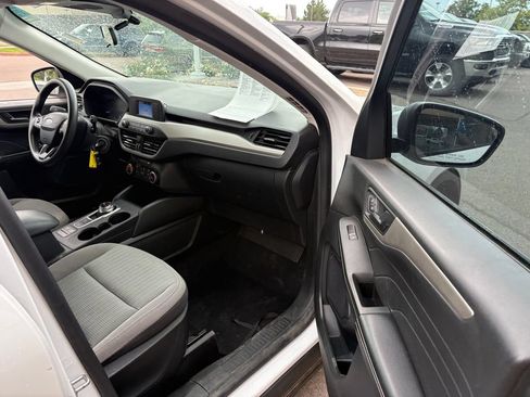 Used 2021 Ford Escape S AWD/4WD image 28