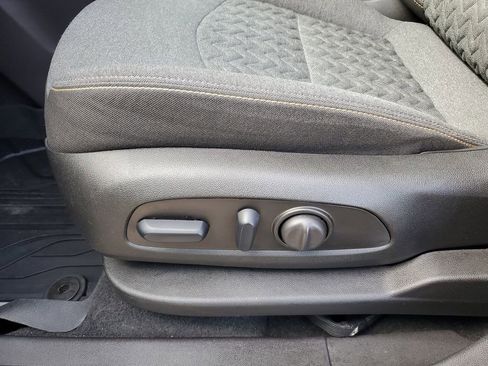 Certified 2024 Chevrolet Equinox LT image 6